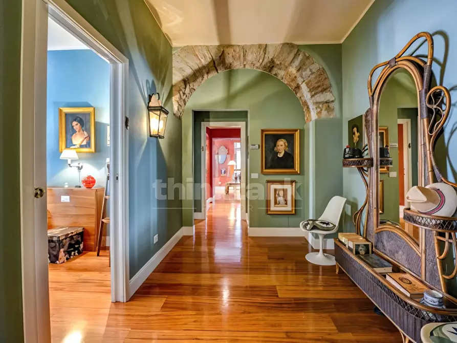 Immagine 14 di Villa in vendita  in Via Giacomo Scalini a Brunate