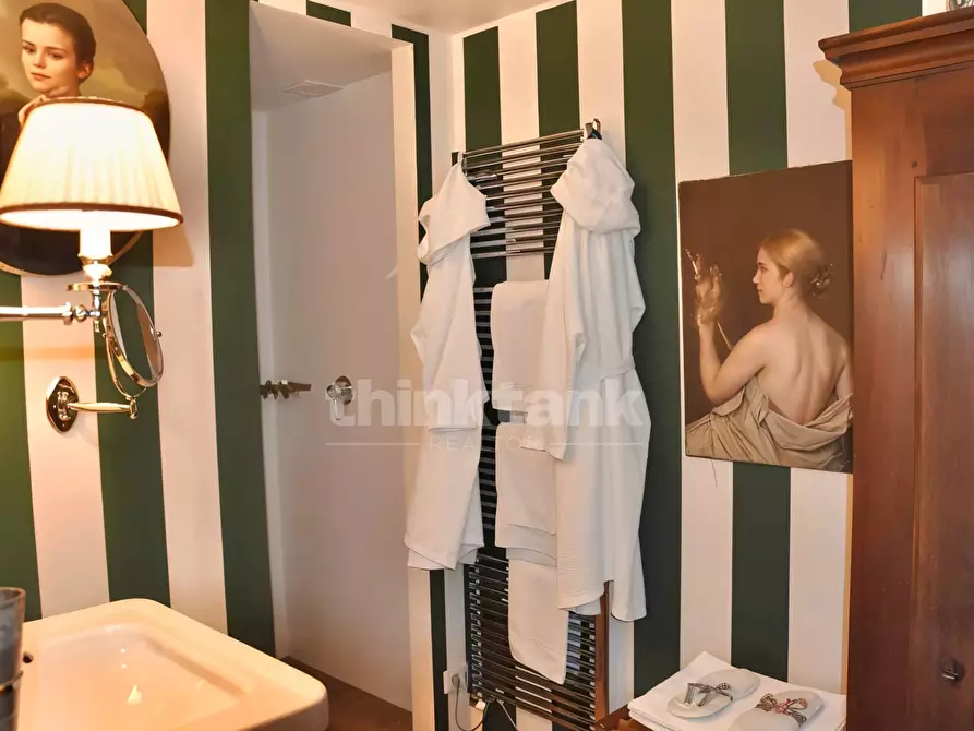 Immagine 27 di Villa in vendita  in Via Giacomo Scalini a Brunate