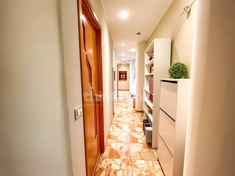 Immagine 12 di Attico in vendita  in via nuovaluce a Tremestieri Etneo