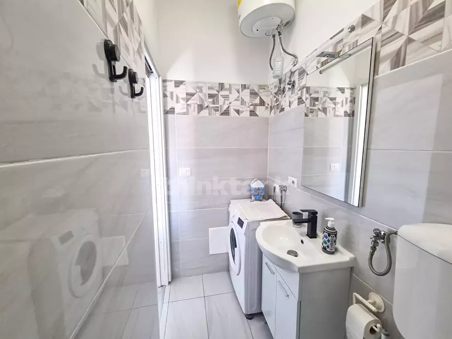 Immagine 9 di Appartamento in vendita  in via enna a Siracusa