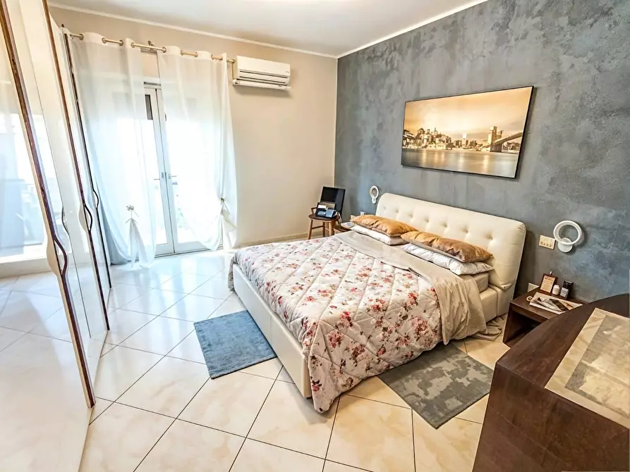 Immagine 5 di Appartamento in vendita  in Via Gramsci a Riposto