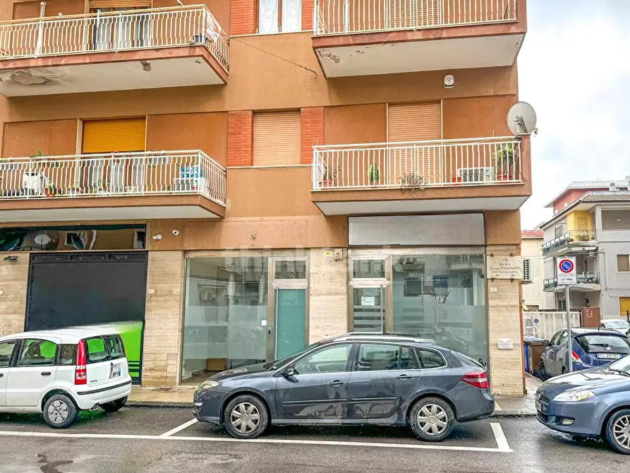Immagine 1 di Locale commerciale in vendita  in Via senatore di Giovanni a Siracusa