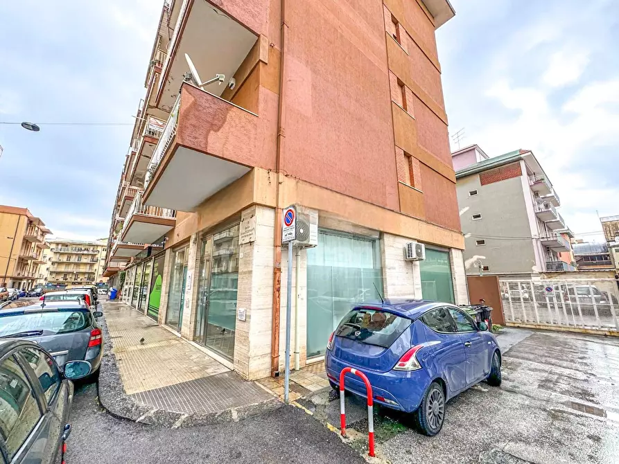 Immagine 13 di Locale commerciale in vendita  in Via senatore di Giovanni a Siracusa