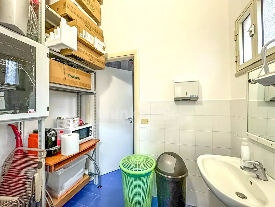 Immagine 12 di Locale commerciale in vendita  in Via senatore di Giovanni a Siracusa