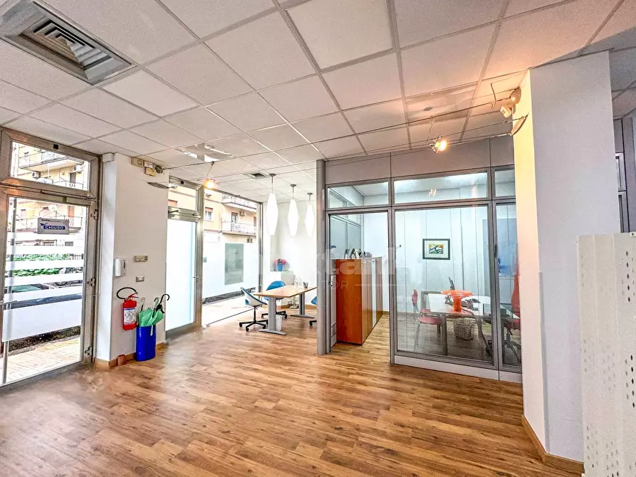 Immagine 2 di Locale commerciale in vendita  in Via senatore di Giovanni a Siracusa