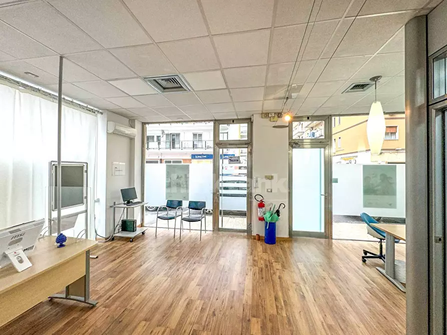 Immagine 3 di Locale commerciale in vendita  in Via senatore di Giovanni a Siracusa