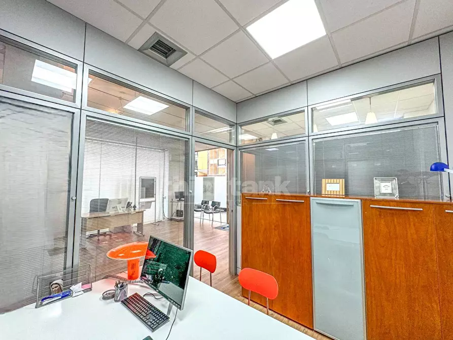 Immagine 9 di Locale commerciale in vendita  in Via senatore di Giovanni a Siracusa