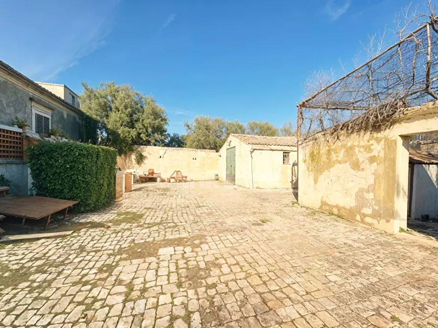 Immagine 9 di Villa in vendita  in contrada Tre Casucce Torre Arosta a Modica