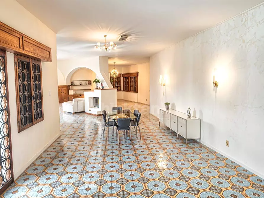 Immagine 7 di Villa in vendita  in Viale Epipoli a Siracusa