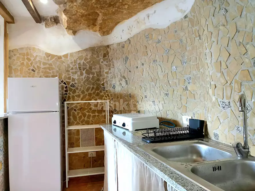 Immagine 2 di Villa in vendita  in via catena a Modica