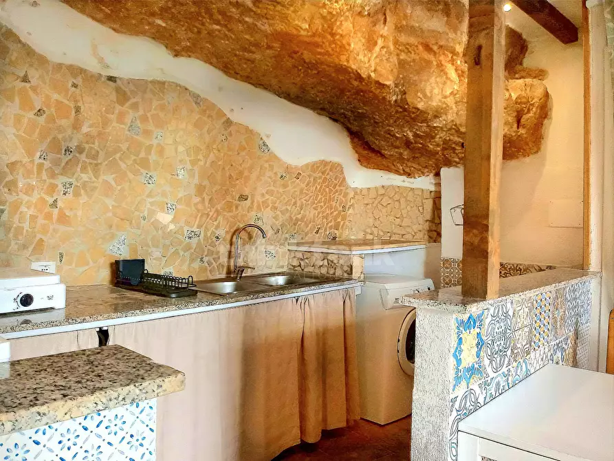 Immagine 4 di Villa in vendita  in via catena a Modica