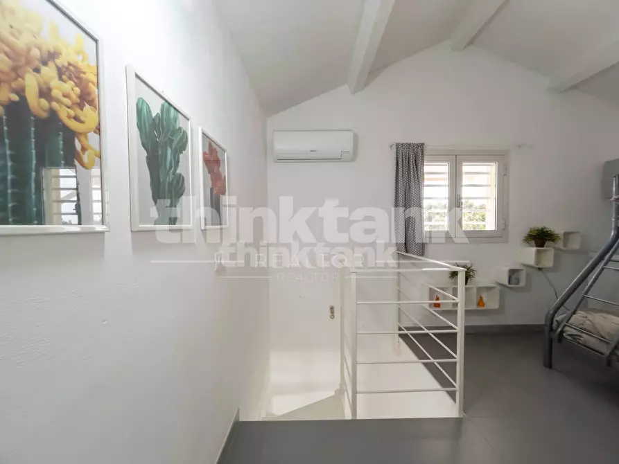 Immagine 21 di Villa in vendita  in Via delle Viole a Ispica