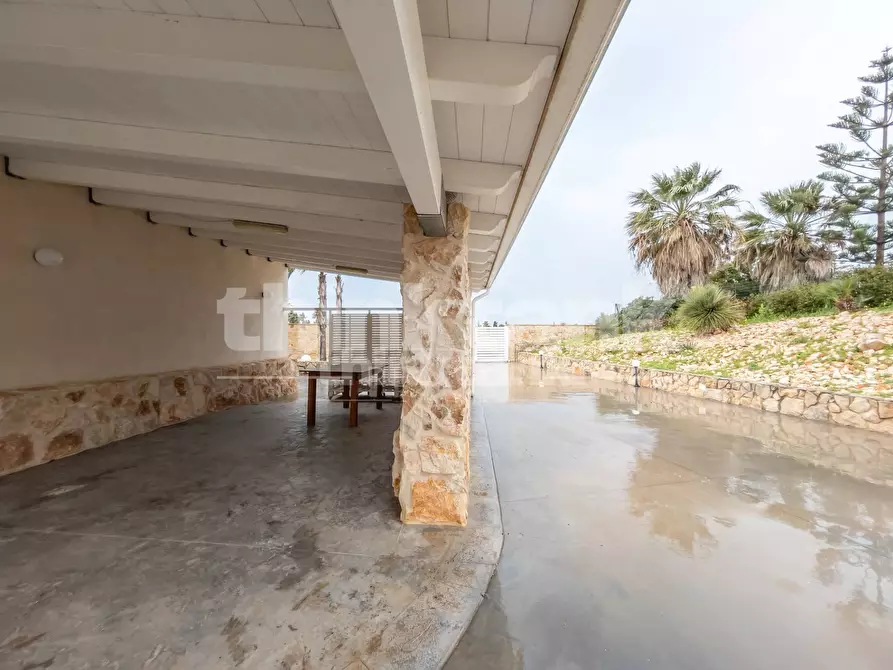 Immagine 26 di Villa in vendita  in Via delle Viole a Ispica