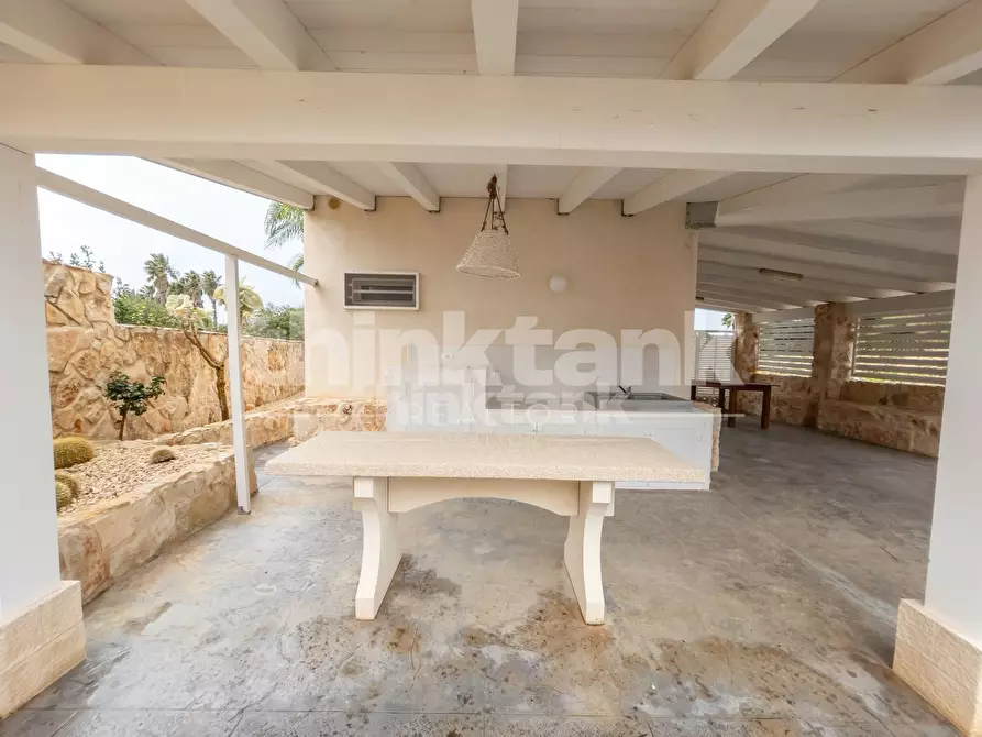 Immagine 28 di Villa in vendita  in Via delle Viole a Ispica