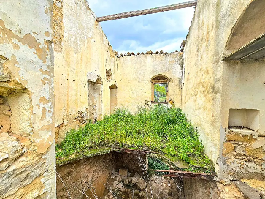 Immagine 12 di Rustico / casale in vendita  in Strada per Vittoria a Vittoria