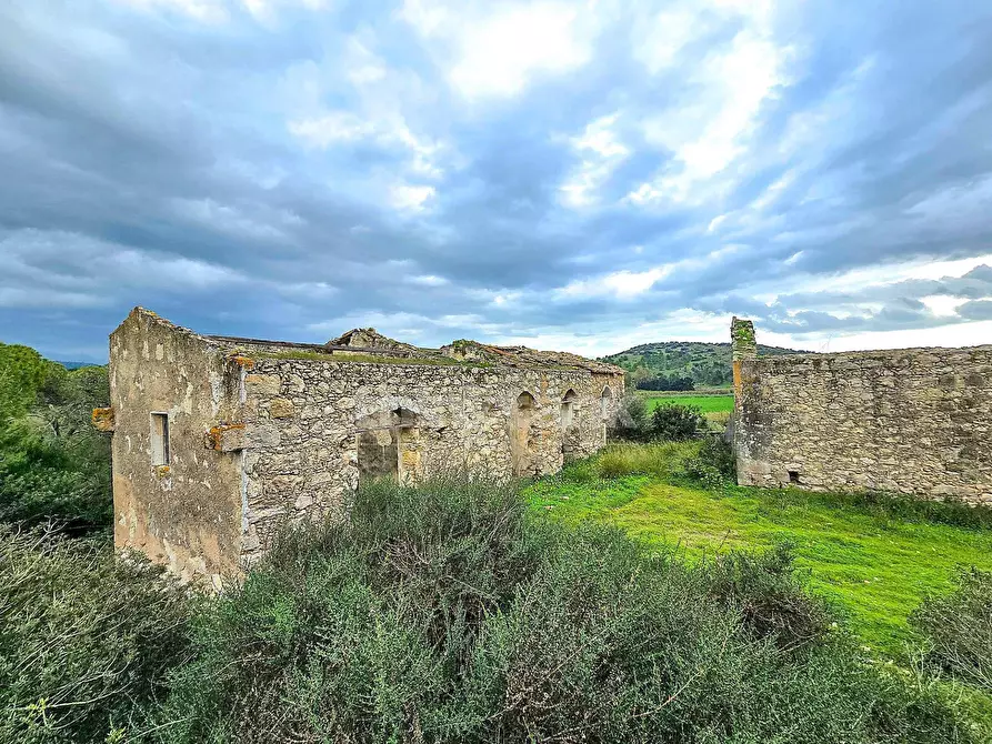 Immagine 7 di Rustico / casale in vendita  in Strada per Vittoria a Vittoria