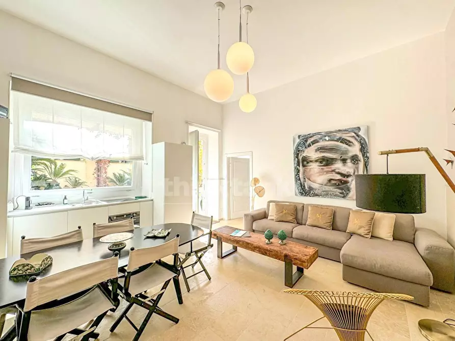 Immagine 6 di Loft/Open space in vendita  in via Aurispa a Noto