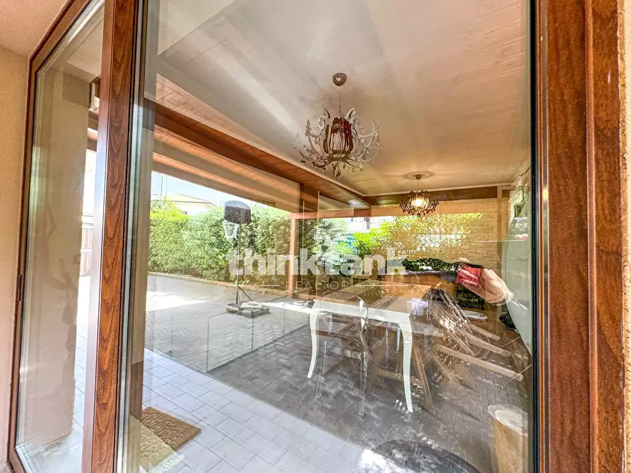 Immagine 5 di Villa in vendita  in Via pippo fava a Siracusa