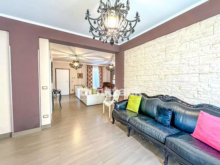 Immagine 18 di Villa in vendita  in Via pippo fava a Siracusa