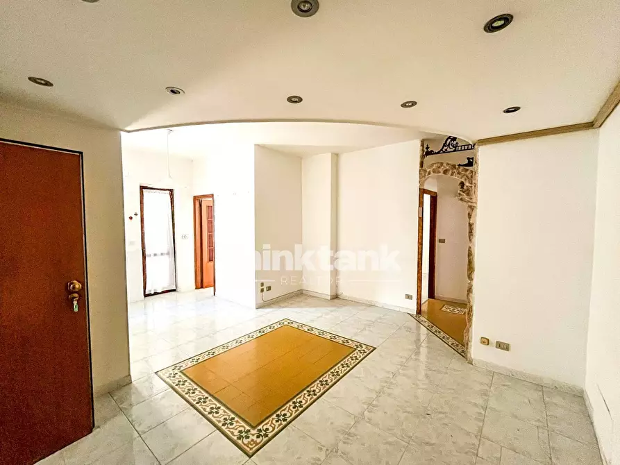 Immagine 2 di Appartamento in vendita  in via modica a Siracusa