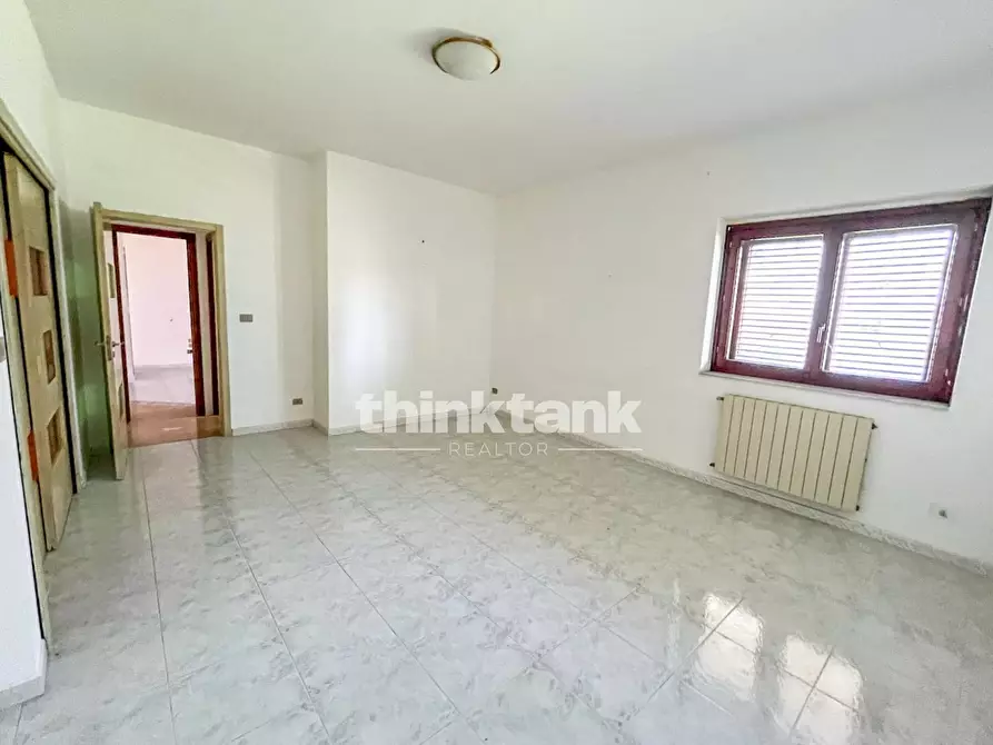 Immagine 10 di Appartamento in vendita  in via modica a Siracusa