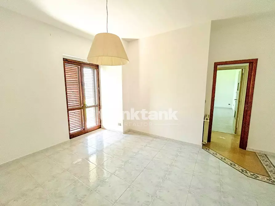 Immagine 21 di Appartamento in vendita  in via modica a Siracusa