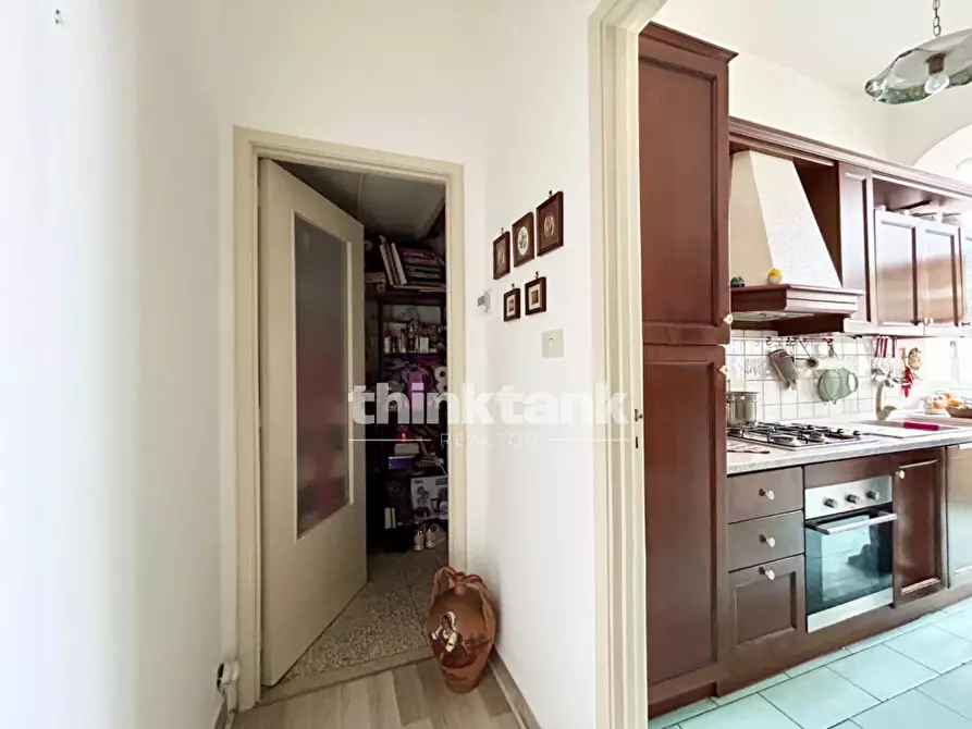 Immagine 16 di Appartamento in vendita  in via Torre Alessi a Catania