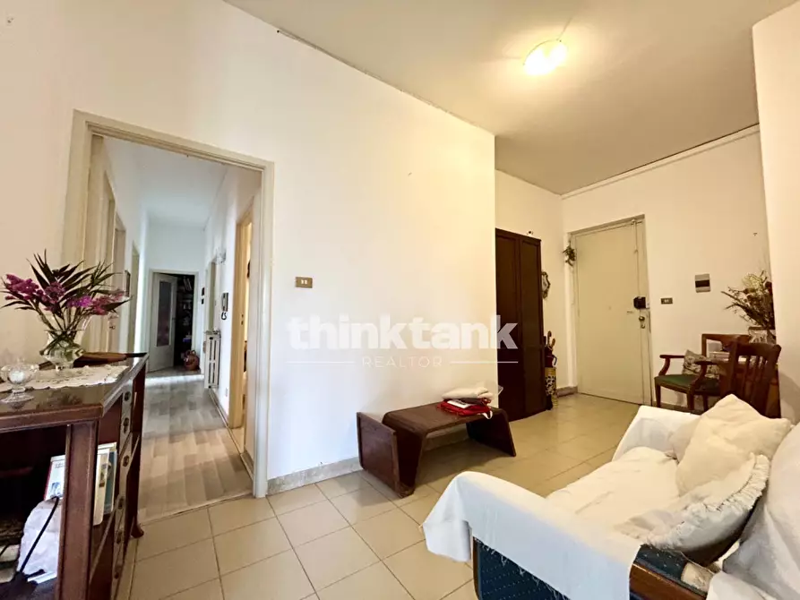 Immagine 19 di Appartamento in vendita  in via Torre Alessi a Catania