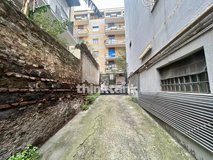 Immagine 23 di Appartamento in vendita  in via Torre Alessi a Catania