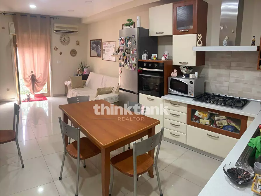 Immagine 2 di Appartamento in vendita  in Via Etnea a Santa Maria Di Licodia