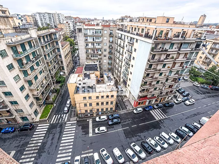 Immagine 14 di Appartamento in vendita  in Via Asiago a Catania