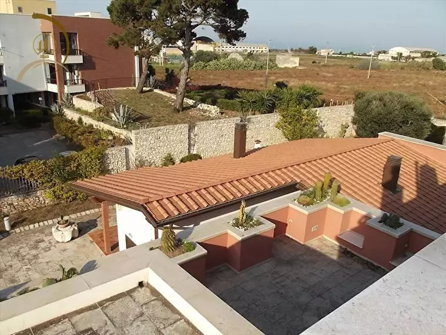 Immagine 6 di Villa in vendita  in Via Chico Mendez a Bisceglie