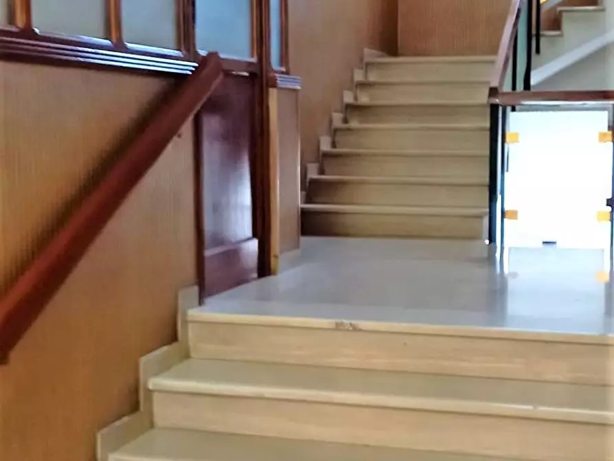 Immagine 2 di Appartamento in vendita  in Via G. Carducci a Andria