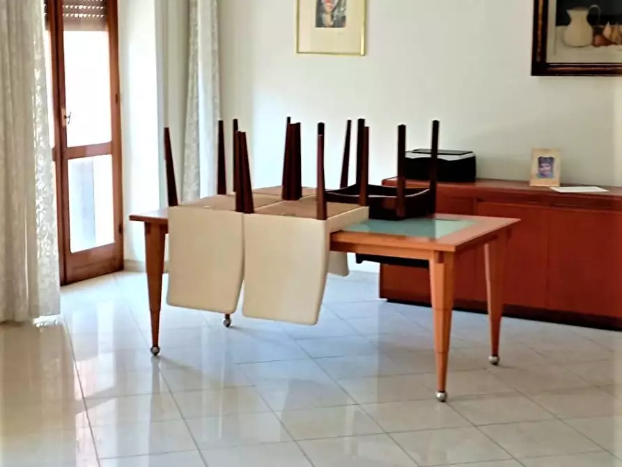 Immagine 4 di Appartamento in vendita  in Via G. Carducci a Andria