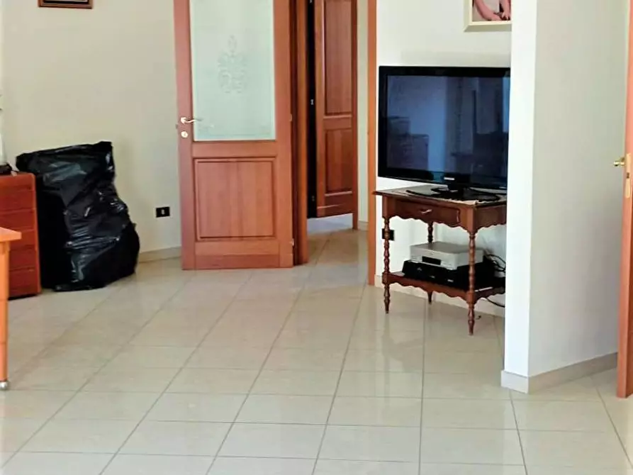 Immagine 5 di Appartamento in vendita  in Via G. Carducci a Andria