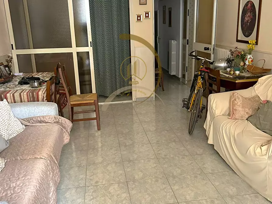 Immagine 2 di Casa indipendente in vendita  in Via G.D'Annunzio a Andria