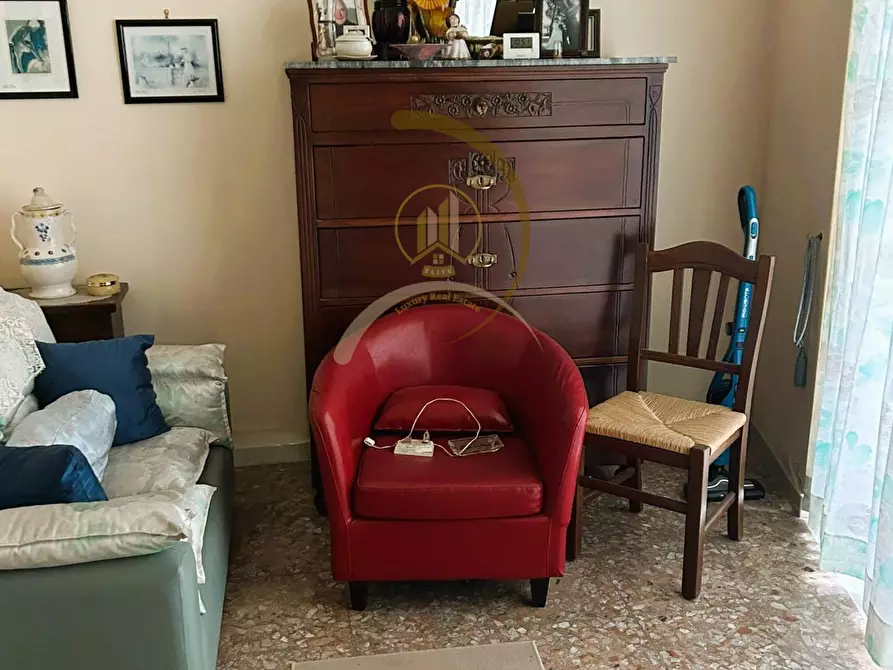 Immagine 7 di Casa indipendente in vendita  in Via G.D'Annunzio a Andria