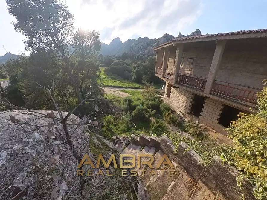 Immagine 19 di Locale commerciale in vendita  in Panoramica a Aggius