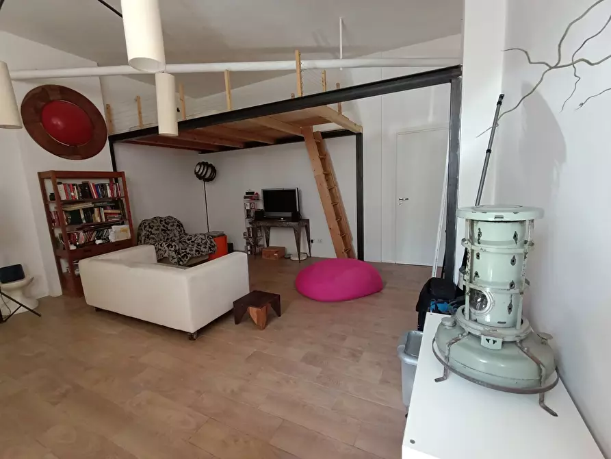 Immagine 14 di Loft/Open space in vendita  in Via Del Fosso Di Santa Maura a Roma