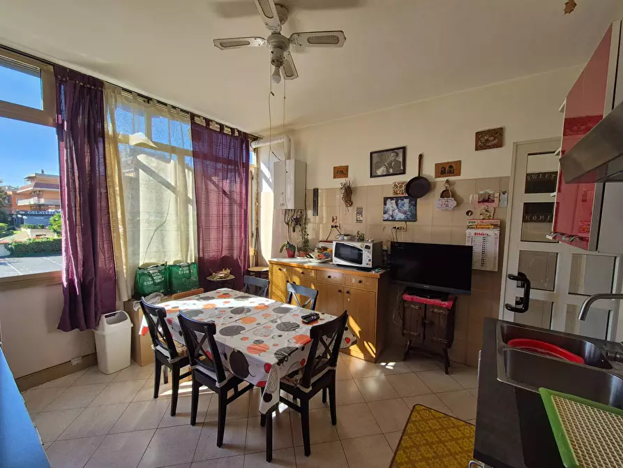 Immagine 23 di Appartamento in vendita  in via di carcaricola a Roma