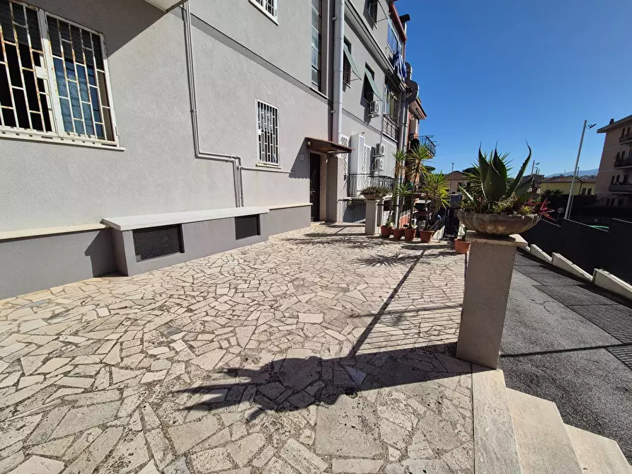 Immagine 27 di Appartamento in vendita  in via di carcaricola a Roma