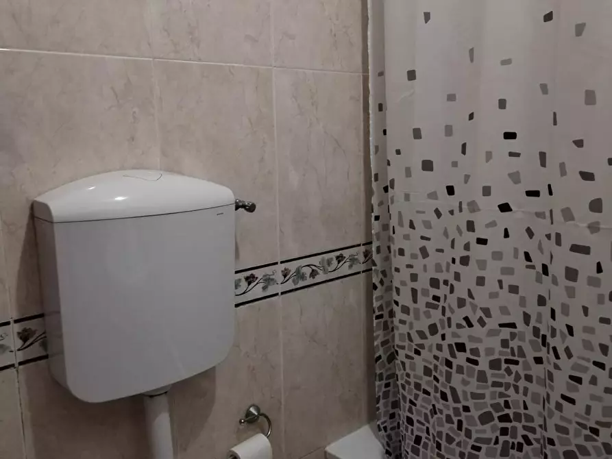 Immagine 6 di Appartamento in vendita  in Via Luigi Gastinelli a Roma