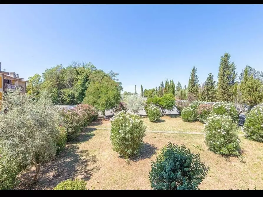 Immagine 12 di Appartamento in vendita  in Via Dell'unione a Guidonia Montecelio