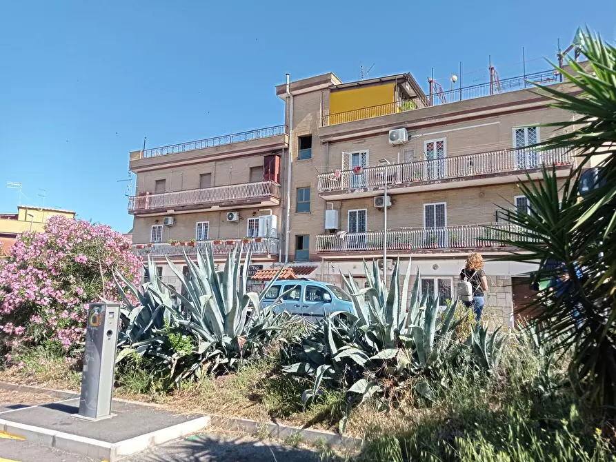 Immagine 19 di Appartamento in vendita  in VIA GIOVANNI ALESSANDRI a Roma