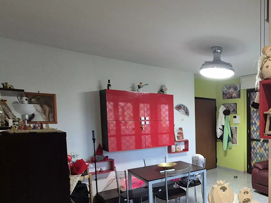 Immagine 2 di Appartamento in vendita  in Via Furnari a Roma