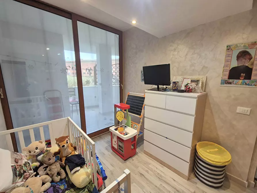 Immagine 13 di Appartamento in vendita  in Via Furnari a Roma