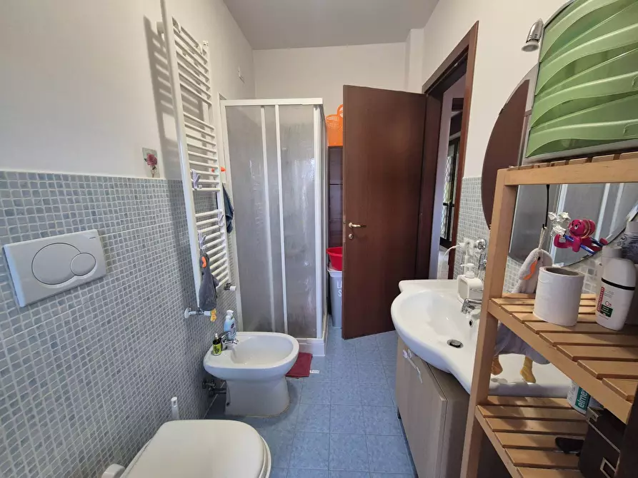 Immagine 15 di Appartamento in vendita  in Via Furnari a Roma