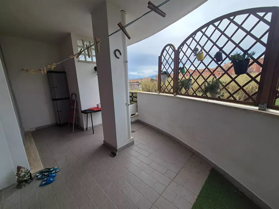 Immagine 18 di Appartamento in vendita  in Via Furnari a Roma