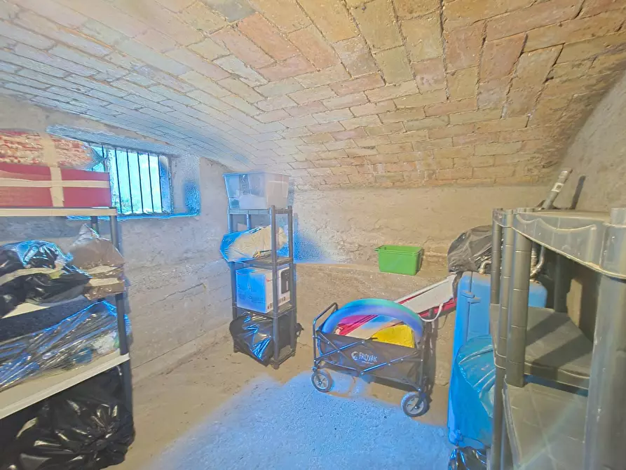 Immagine 27 di Appartamento in vendita  in Via Acquaroni a Roma