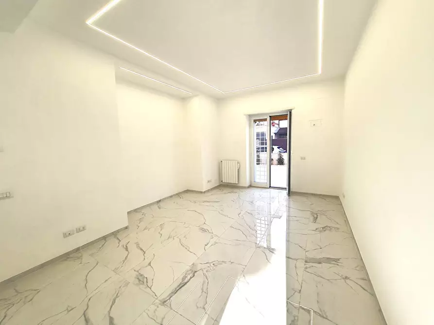 Immagine 20 di Appartamento in vendita  in Via Randazzo a Roma